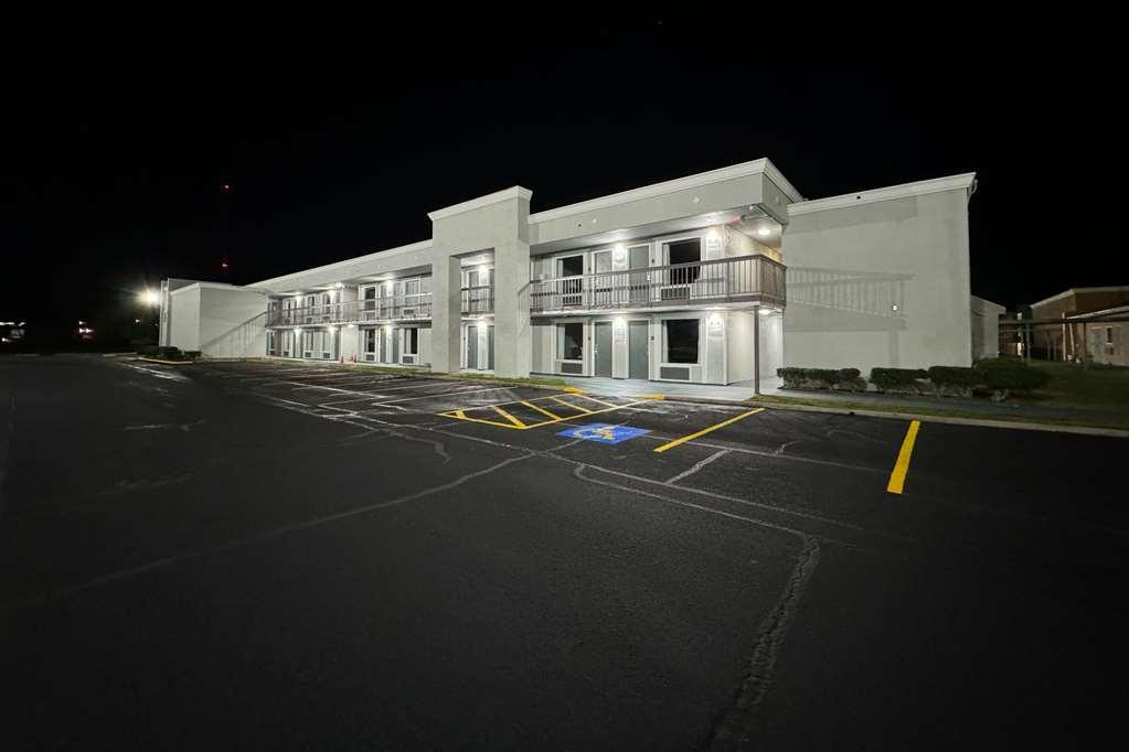 Suburban Studios Gainesville Exteriér fotografie